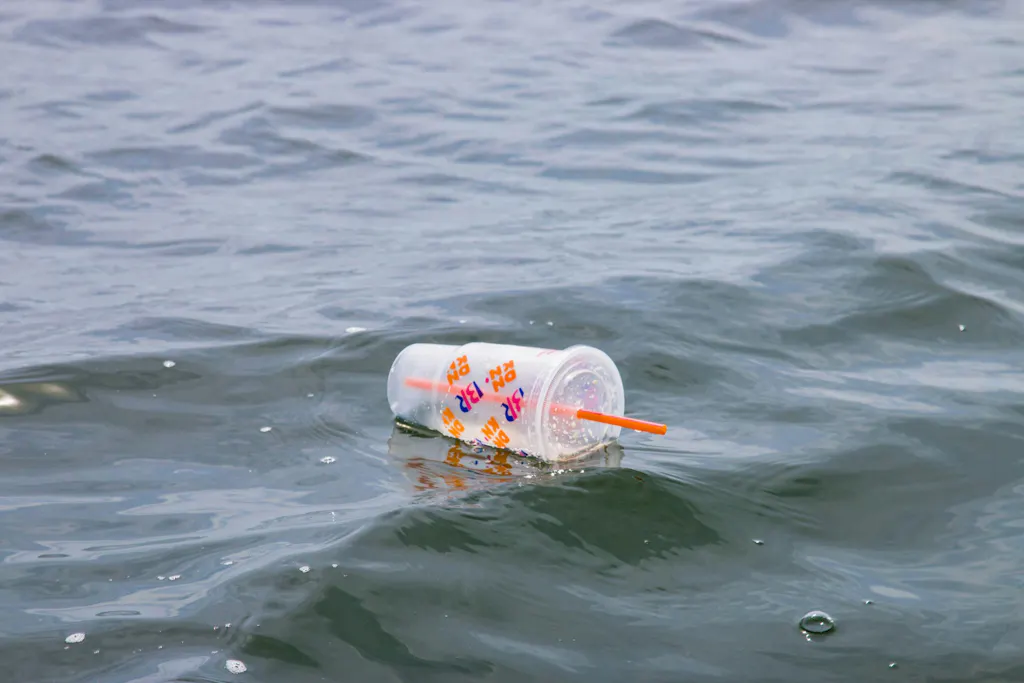 Ilustrasi Plastik PE